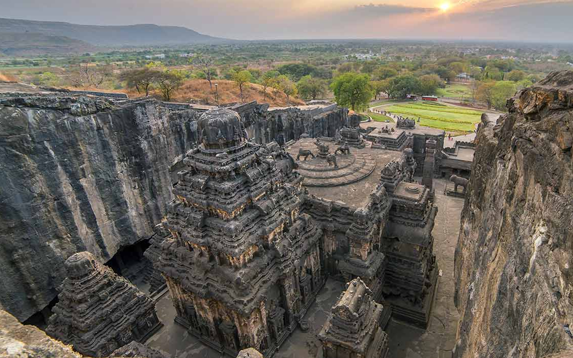 AjantaEllora